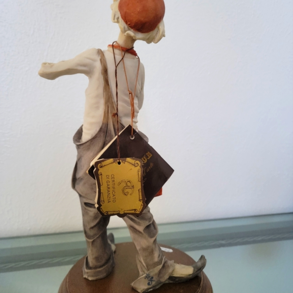 Vintage Giuseppe Armani The Sad Clown Porcelain Capodimonte Signed - Picture 7 of 12